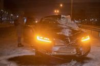 На выезде из Днепра Skoda на скорости насмерть сбила пешехода: ему оторвало ногу